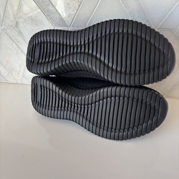 8.5 Charlize Black Textile Padded Sole Slip On Lace Decor Pull Low Top Sneaker - Picture 14 of 14